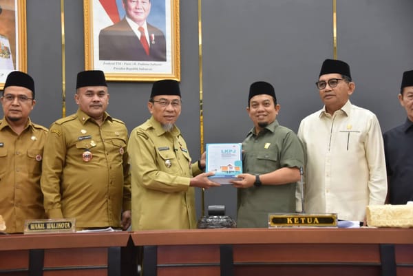 Rapor Hijau 2025: IPM dan Ekonomi Melejit, Padang Jadi Kota Terbersih di Sumatera
