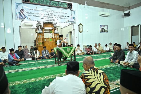 Safari Ramadan di Dharmasraya, Wagub Vasko Puji Kerukunan Masyarakat di Tengah Keberagaman