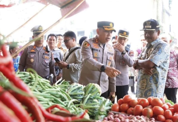 Wali Kota Binjai Sidak Pasar Tavip dan Binjai Mall, Pastikan Stok dan Harga Bahan Pokok Stabil Jelang Lebaran