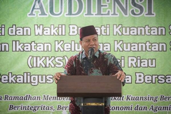 Bupati Kuansing Hadiri Buka Puasa Bersama IKKS Prov Riau, Peran dan Kontribusi Masyarakat Perantauan Tak Perlu Dinafikan Untuk Kuansing Lebih Maju