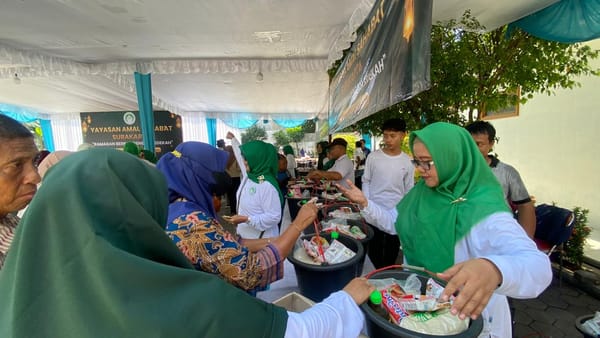Aksi Peduli, Yayasan Amal Sahabat Surakarta Bagikan 3.026 Paket sembako