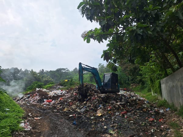 Ramadhan Volume Sampah di TPA Ambulu Jember Meningkat 40 Persen