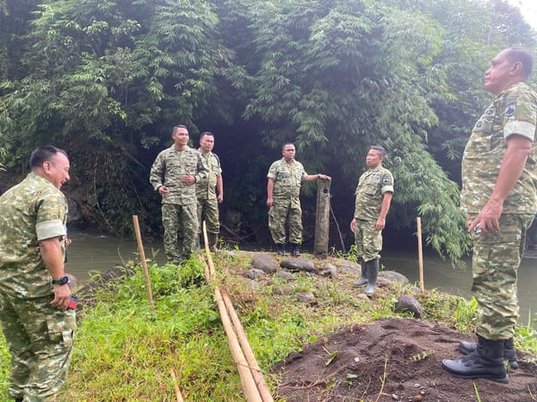 Pembangunan Jembatan Gantung Perintis Garuda di Desa Tambahrejo, Bandar, Ditinjau Dandim Batang