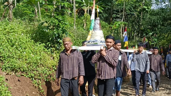 Syawalan Getuk, Pengungkit Potensi Wisata Kali Lojahan Cepokokuning