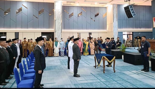 Wako Agung Lantik 43 Pajabat di Lingkungan Kota Pekanbaru