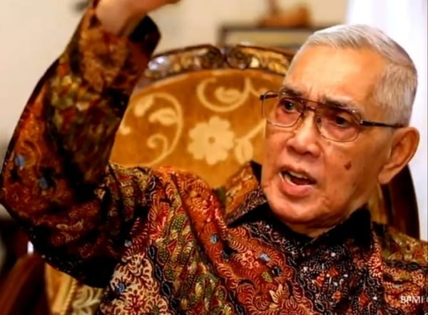 Wakil Presiden ke 6 RI Try Sutrisno Wafat