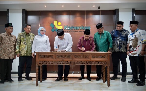 Menkop Teken  Kerjasama AL Jamiyatul Washliyah untuk Mengembangkan Usaha  Koperasi