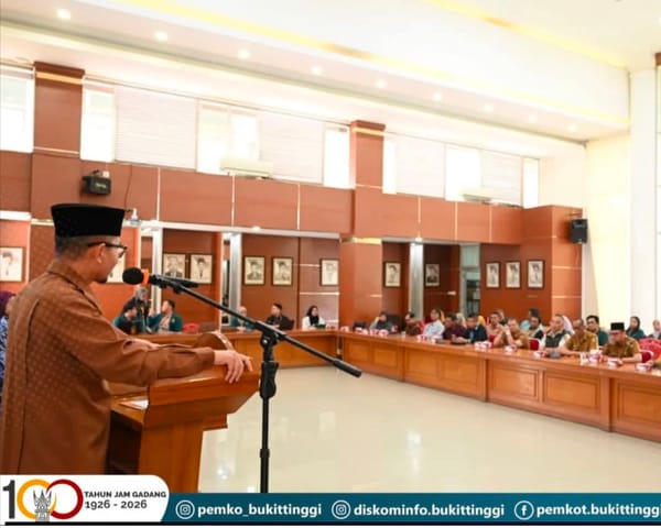 Wawako Membuka FGD Kajian Pelestarian Perkotaan Berbasis Warisan Budaya bersama Mahasiswa ITB