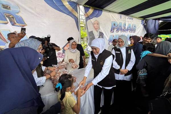 Gubernur Jawa Timur Resmikan Pasar Murah di Banyuwangi