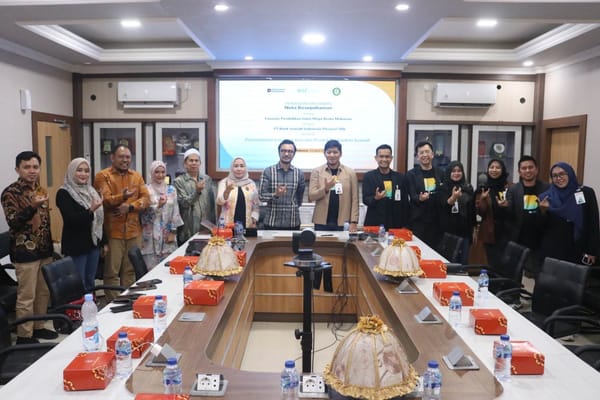 YPI Mega Rezky Makassar dan Bank Syariah Indonesia Teken Nota Kesepahaman Layanan Perbankan Syariah