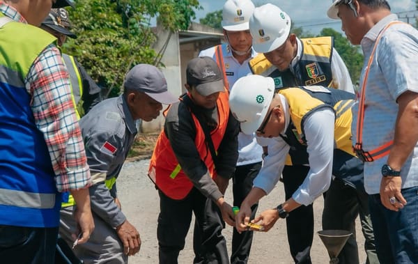 Perbaikan Ruas Jalan Wates–Metro Sebagai Langkah Strategis Untuk Perlancar Arus Barang dan Jasa