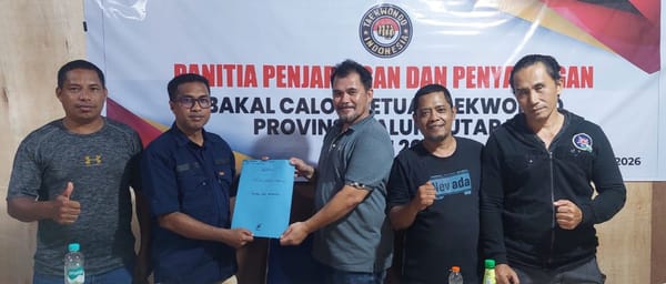 Asadul Usud Boyratan Resmi Mendaftar Sebaga Balon Ketum Taekwondo Maluku Utara