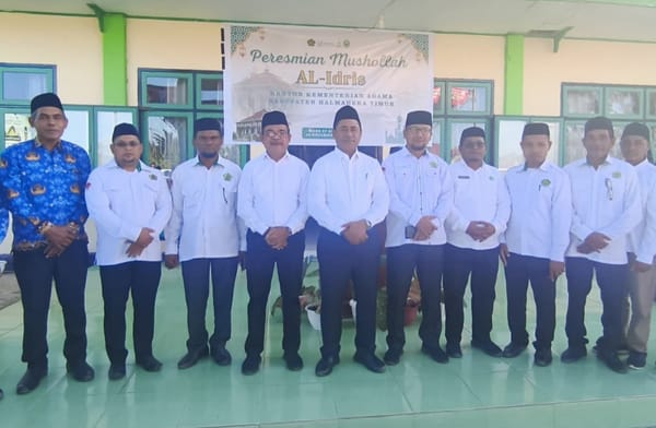 Resmikan Musollah Al-Idris, Bupati Ubaid Yakub Apresiasi Kontribusi Kemenag Halmahera Timur
