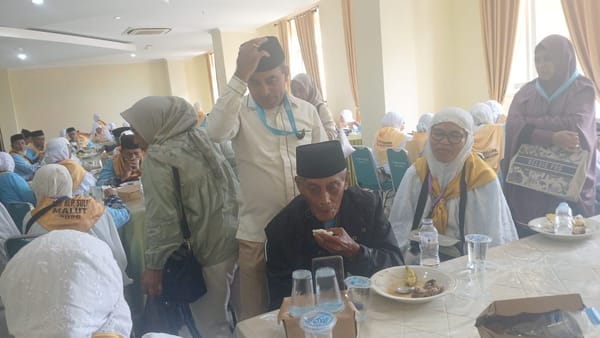 Enam CJH Kabupaten Pulau Morotai Tiba di Asrama Haji Sudiang Makassar