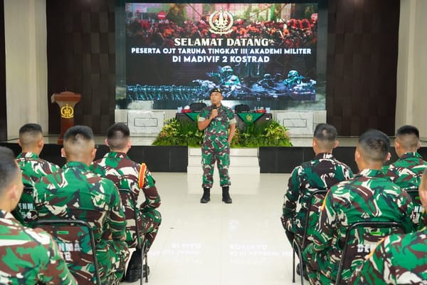 Ditempa di Kostrad! Taruna Akmil Jalani Latihan Ekstrem Menuju Perwira Elit TNI AD