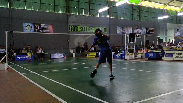 Meriahkan HUT Batang, Ratusan Pebulutangkis Takar Kemampuan di Industropolis Cup