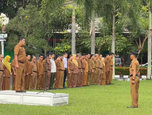 Apel Gabungan Pemkab Agam, Sekda Tekankan Disiplin dan Kesiapan Hadapi Pemeriksaan BPK