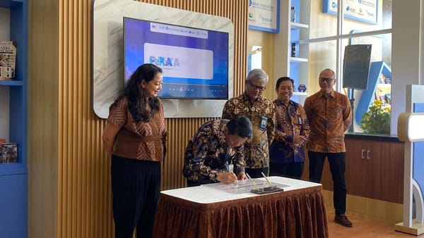 Lengkapi Gerai CERDAS PeKA Di UNS, Bentengi Mahasiswa Dari Scam