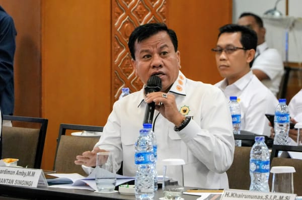 Rapat Dewan Pengurus APKASI: Bupati Kuansing Tekankan Forum Strategis Dapat Melahirkan Pencapaian Kemajuan Daerah Kabupaten