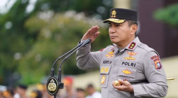 Kapolda Riau Irjen Pol Herry Heryawan Minta Maaf Secara Terbuka kepada Masyarakat Panipahan