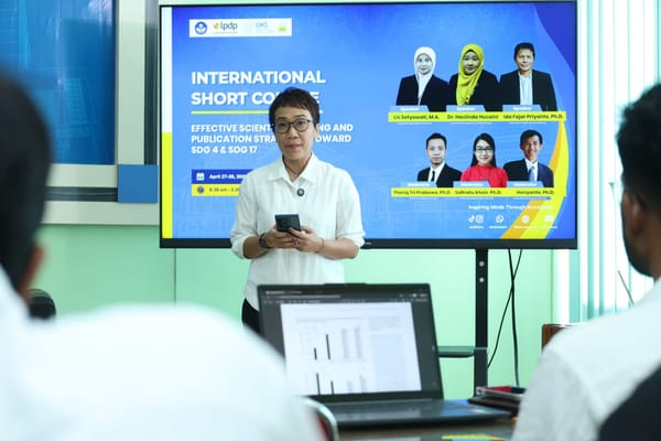 Wakil Rektor UNS : Karya Ilmiah, Mendukung Pembangunan Global
