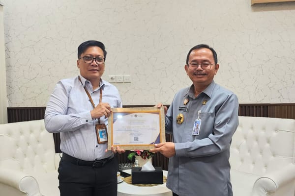 Nilai IKPA Sempurna 100, Kemenkum Sumbar Raih Penghargaan Tata Kelola Anggaran Terbaik dari DJPb Sumbar