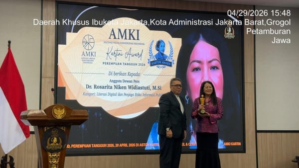 Pengabdian untuk Komunikasi Publik, Penyiaran dan Tata Kelola Informasi Dr. Rosarita Niken Widiastuti, M.Si