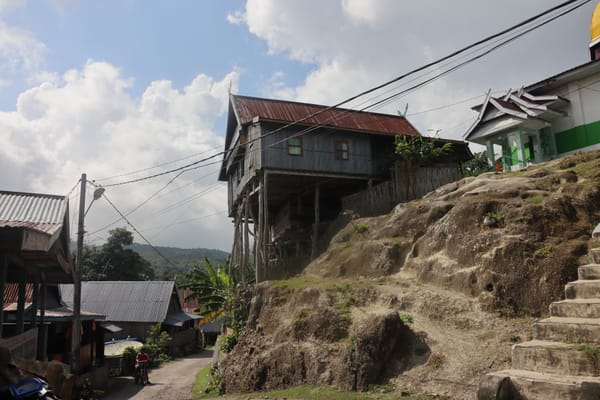 Bitombang, Kampung Tua di Kabupaten Kepulauan Selayar Dengan Rumah Unik