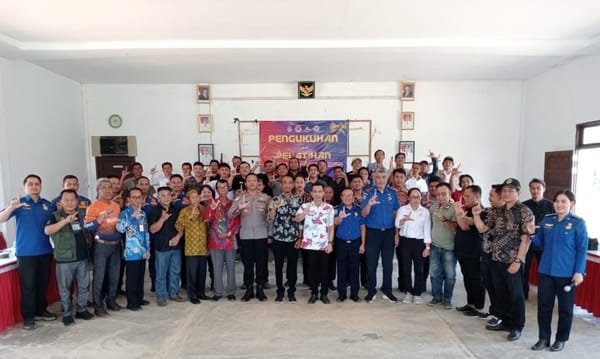 Relawan Damkar FFA Menyuke Siap Jadi Garda Terdepan Hadapi Kebakaran