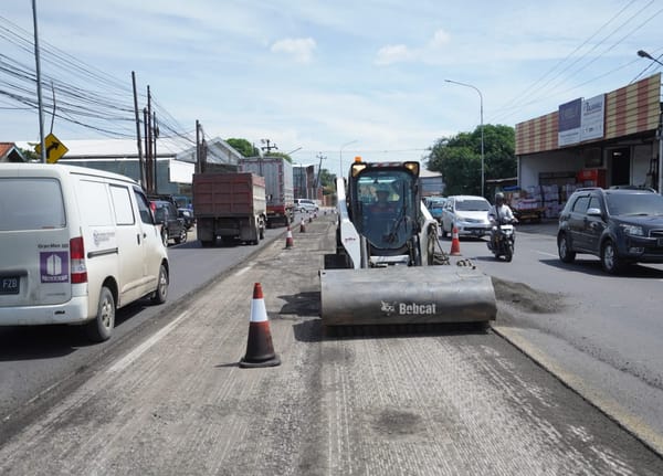 Jalan di Pantura Sebentar Lagi Tanpa Lubang Bertahan Berapa Lama?