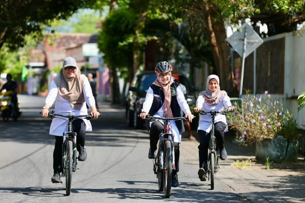 Bupati Banyuwangi Beri Contoh ASN Menghemat Bahan Bakar