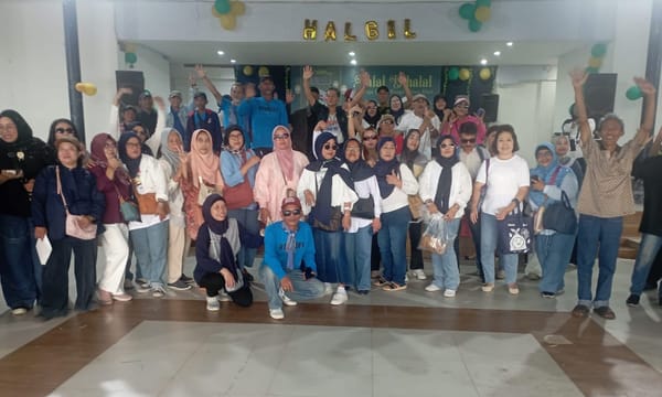 Mantan Warga Kebon Obat Menteng Atas Jakarta Menjalin Kebersamaan