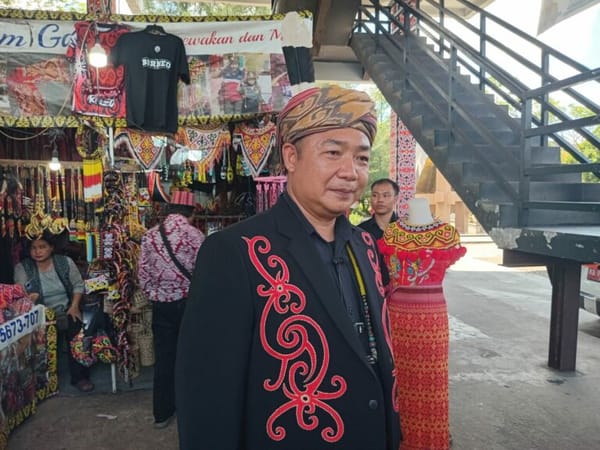 Bupati Ketapang Tegaskan Sakralnya Gelar Adat Dayak di PGD Kalbar 2026