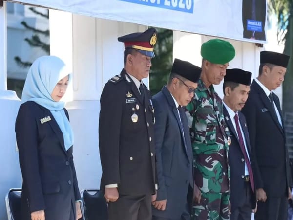 Bupati Paris Yasir Tegaskan Pendidikan Kunci Masa Depan di Momentum Hari Pendidikan Nasional 2026