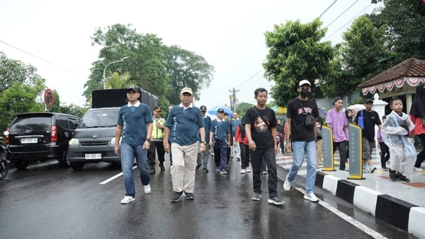 Ribuan Buruh di Sleman Menghadiri Peringatan May Day 2026 Dengan Aman yang Dihadiri Bupati Sleman