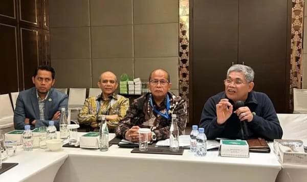 Pembentukan Dewan Kehormatan PERADI Sebagai Jawaban Konstitusional atas Realitas Sistim Multibar