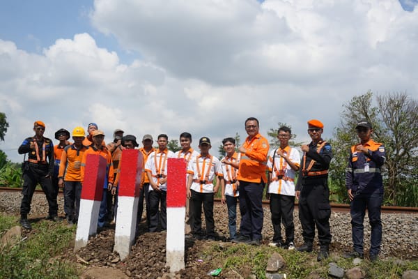Tingkatkan Keselamatan  KAI Daop 5 Purwokerto Tutup Perlintasan Liar di Balapulang