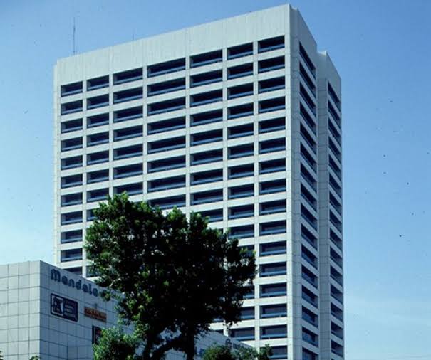 Sarang Judol Internasional di Hayam Wuruk Plaza Tower, Digerebek, 321 WNA Ditangkap