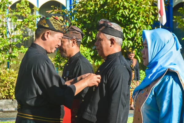 Gubernur NTB Tekankan Kualitas Pendidikan dalam Peringatan Hardiknas 2026