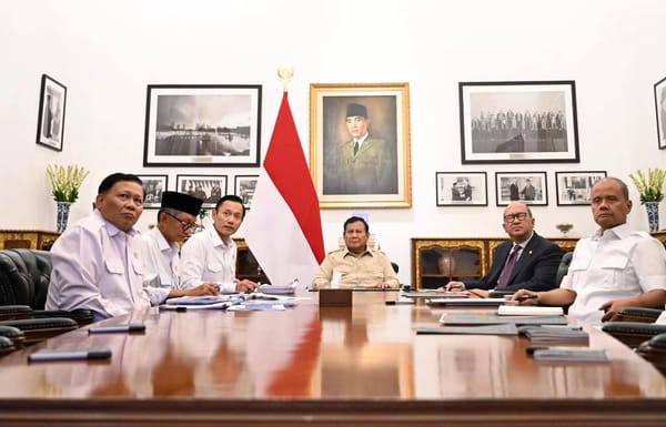 Presiden Prabowo Subianto Terima Menko Agus Harimurti Yudhoyono, Bahas Tanggul Laut dan Bencana Sumatera