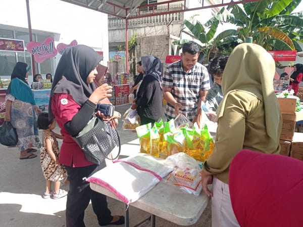 Bantu Ringankan Beban Warga, Pasar Murah Pemko Padang Hadirkan Komoditas Pokok di Bawah Harga Pasar