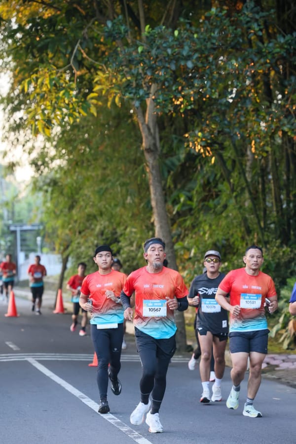 Rute Menantang Diminati Peserta Tidar Borobudur 10K