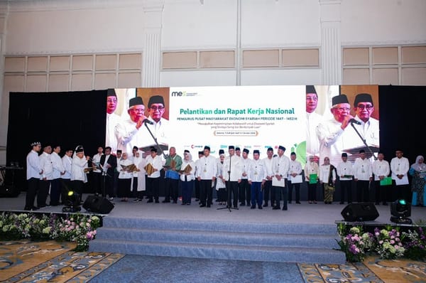 Menkop Ferry Juliantono Dilantik Menjadi Ketua Harian MES Periode 2026-2031