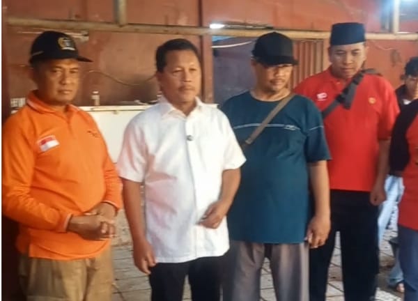 DPD PKS Depok Berbagi Daging Kurban di Hari Tasyrik
