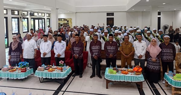 Wisuda Tahfidz Al-Qur’an, MA Alkhairaat Ternate Cetak Generasi Qur’ani dengan Kelulusan 100 Persen