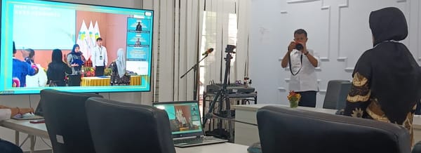 Dirjen SDMK Kemenkes Lantik Dr. Muhlisa, SKM., M.PsiT Sebagai Wakil Direktur II Poltekkes Kemenkes Ternate
