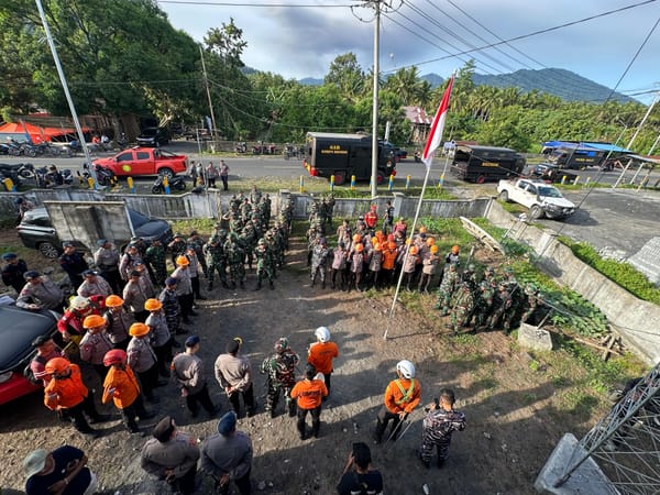 Tim SAR Gabungan Lanjutkan Operasi SAR Hari Kedua 3 Pendaki Belum Ditemukan di Gunung Dukono