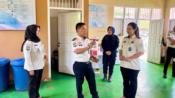 Kunjungi Lapas Perempuan Ternate, Plh. Kanwil Ditjenpas Malut Minta Sarana Prasarana Yang Dimiliki Dijaga Dengan Baik