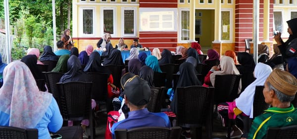 Sekolah Lansia Pelangi Senja di Gubukusuma Dapat Respons Luar Biasa, Lansia Bangkit dan Berdaya