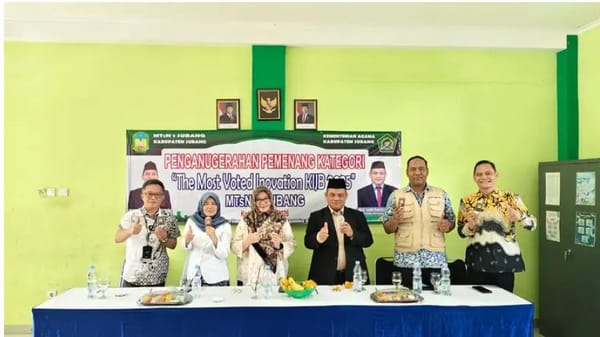 Sabun dari Limbah Kulit Nanas Antarkan MTsN 1 Subang Sabet Penghargaan KIJB 2025